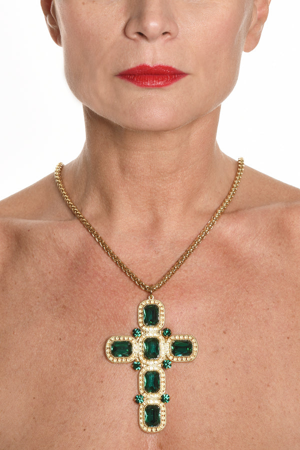ADDICTED2 - Collana ARTEMIDE croce con cristalli color smeraldo
