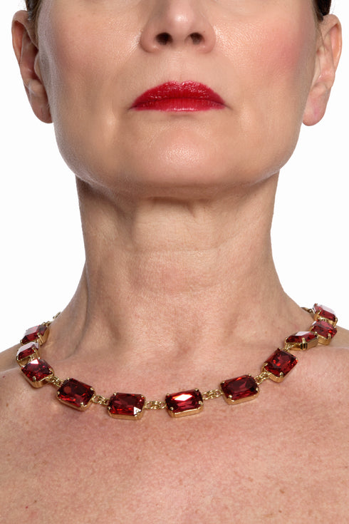 ADDICTED2 - Collana PAX con cristalli color rubino
