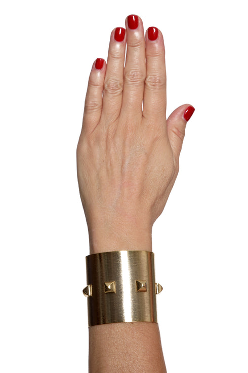 ADDICTED2 - Bracciale  NYX NOIR placcato oro satinato con le borchie
