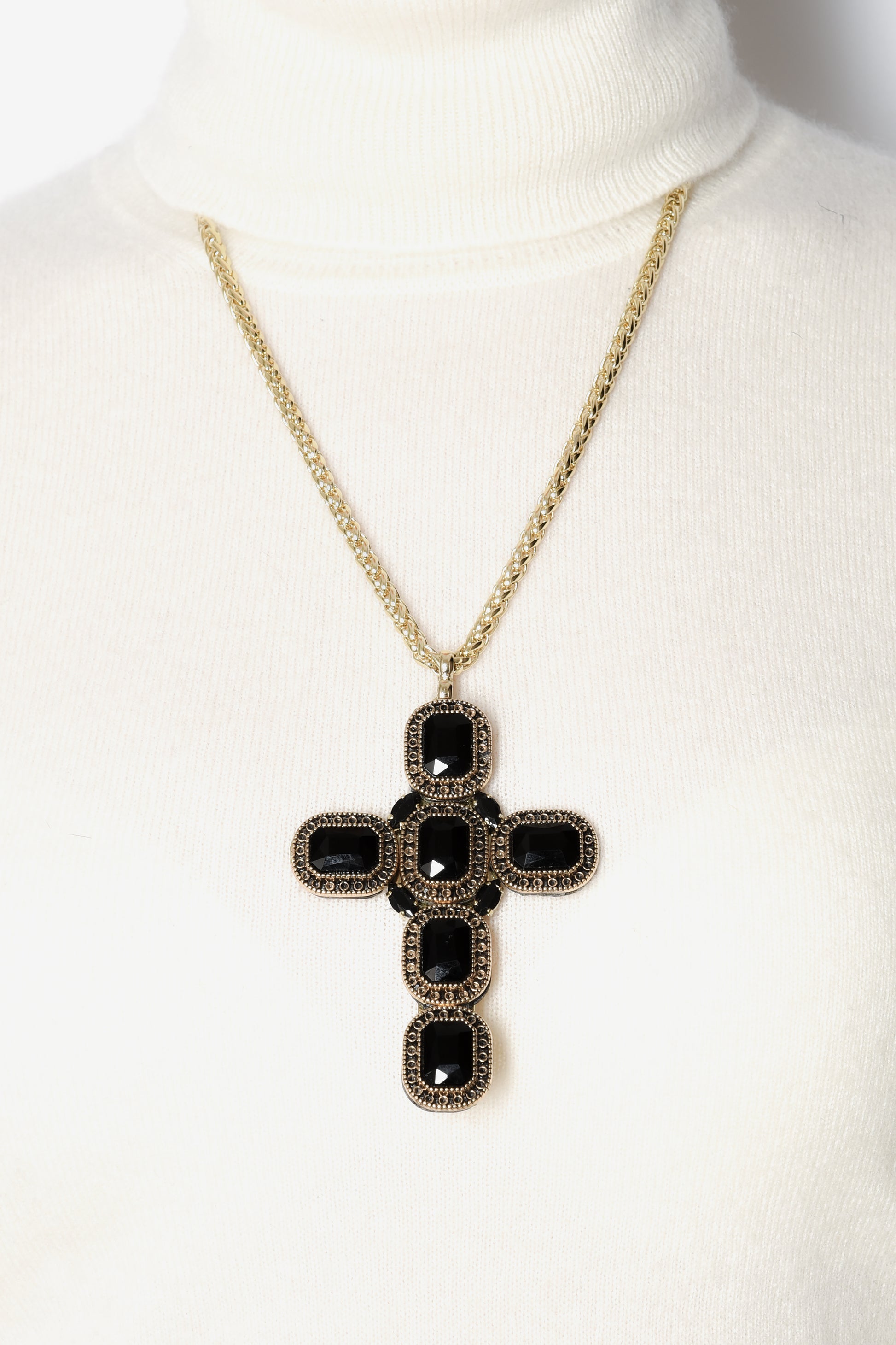 Acquista alta qualità ADDICTED2 - Collana ARTEMIDE croce nera con Swarovski color nero - ADDICTEDTWO